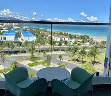 Cam Ranh Hotel | J Home The Arena Cam Ranh