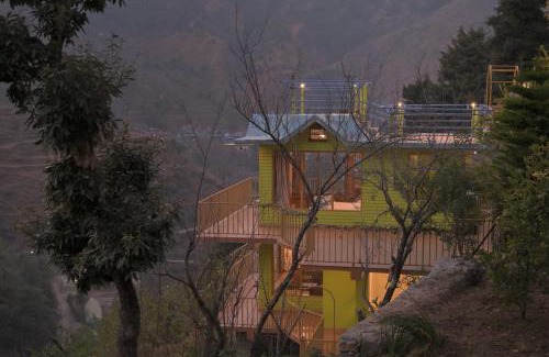 Mussoorie House | Jaadooghar Rainbow Farms