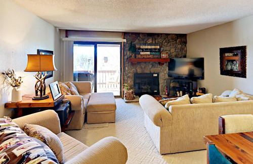 Fraser Apartment | Jabberwocky 303