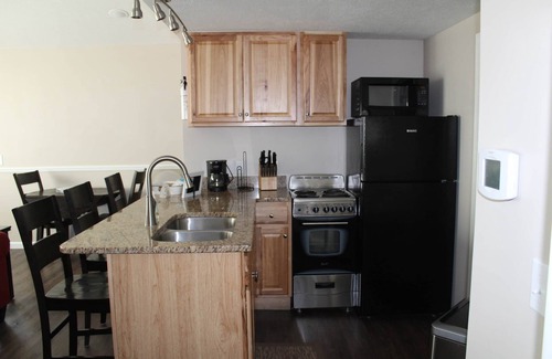 Prudenville Cabin | Jack's on the Bay, 2 Bedroom/1 Bath B
