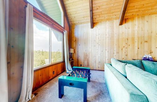 Lake Arrowhead House | Jackalope Lodge