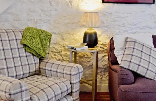 Baycliff House | Jackdaw Cottage