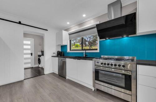 Eden House | JackEllie Lodge - Pets welcome