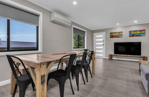 Eden House | JackEllie Lodge - Pets welcome