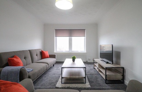 Coatbridge House | Jackson Apartment