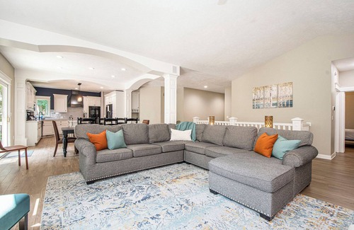 Grandville House | Jackson Woods: Modern Woodland Retreat | Hot Tub + Fall Colors