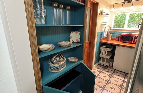 Medford Apartment | Jacksonville's Iconic Historical 1930's Log Cabin Renovated Private Apt.
