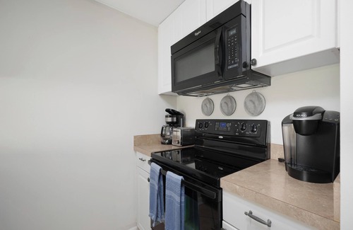 Jacksonville Beach Condo | Jacksonville Sea Spray 2B