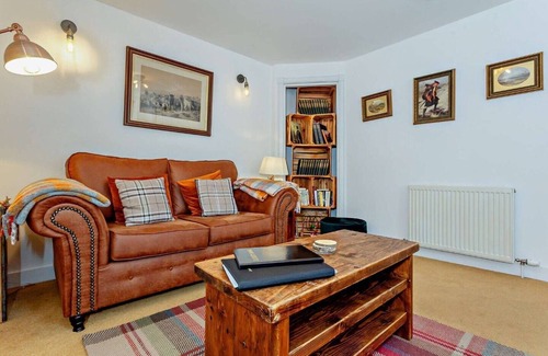 Inverness City Centre House | Jacobite's Retreat, 17th century cottage