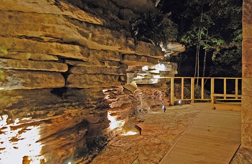 Sylvan Shores House | Jacuzzi, Fireplace, and Romance