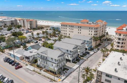 Clearwater Beach House | Jade House at The Gemma