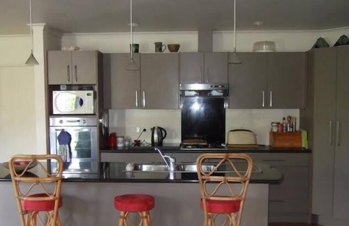 Springlands Bed & Breakfast | Jade Owl Bed and Breakfast