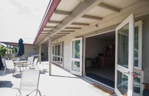 Lawrence Hotel | Jafa's Motels