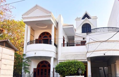 Allahabad House | Jai Villa Homestay