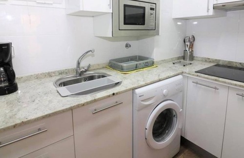 Salou City Centre Apartment | Jaime I, Apto. 1ª Primera Línea Playa Levante, con 2 Habitaciones y pk