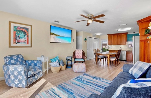 Siesta Key Condo | Jamaica Royale 108 Garden View!