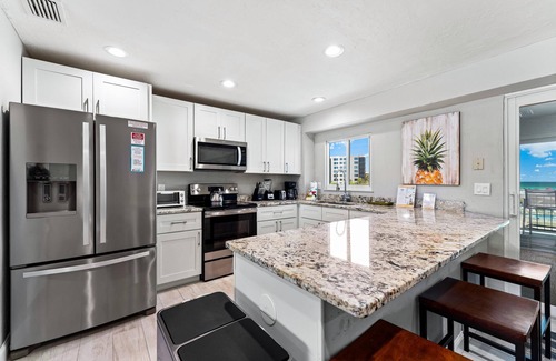 Siesta Key Condo | Jamaica Royale by Beachside Management
