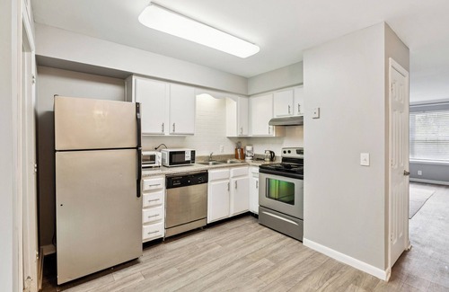 Nashville Apartment | Jamestown D2 I Comfy 2 Bed 1 Bath