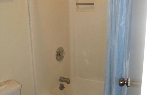 Jamestown Hotel | Jamestown Railtown Motel