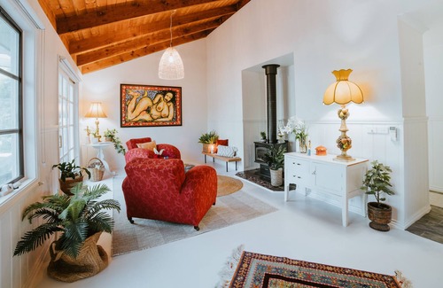 Jamieson Cottage | Jamieson- by the River Cottage 4
