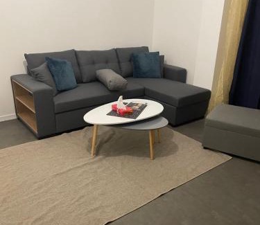 Arcueil Apartment | Jana holiday