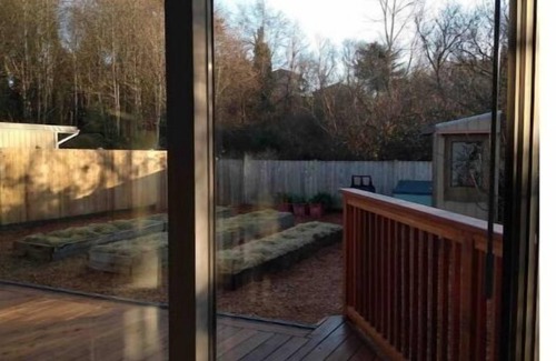 Arcata House | Jane's Creekside Garden 3BR/2BA Home