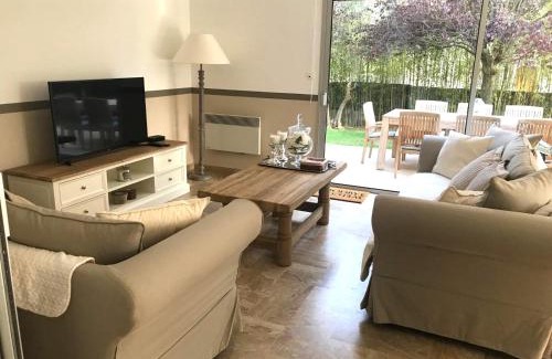 Saint-Quentin-la-Poterie House | Jardin d’Uzès - Climatisée avec piscine