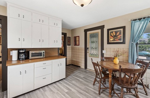 Lake City Apartment | Jasmine Apartment - 3 Blocks from Lake Pepin