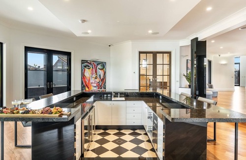 Yamba House | Jasmine cove | Exclusive Waterfront Estate