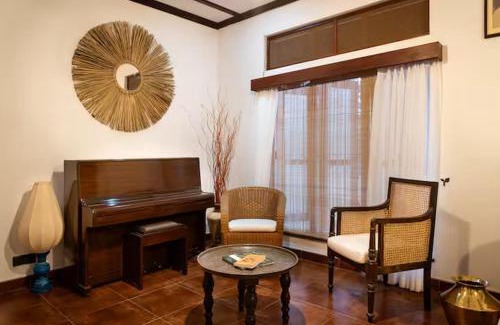 Colombo 05 Apartment | Jasmine Room in Colombo nearby sunny beach