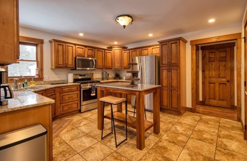 Jay House | Jay Brook Lodge near Whiteface