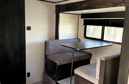 Roan Mountain House | Jayco Camper/RV