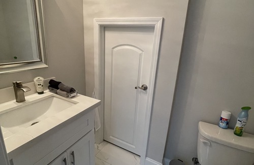 Seventh Ward House | Jazzfest Spot blocks from Fairground 3Bdrm 2 1/2 Bath