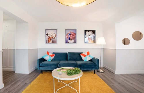Villejuif Apartment | Jean Lurçat * 4 Bedrooms - 2 Showers - Parking - 30 min from Paris