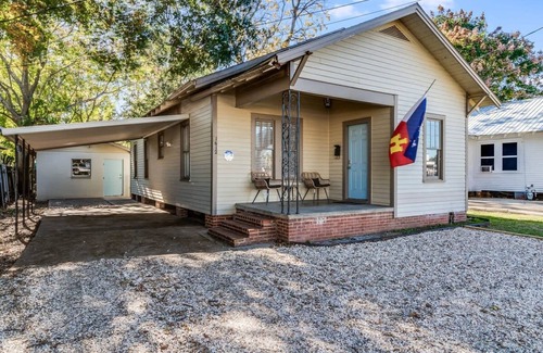 Freetown - Port Rico House | Jefferson Rental in Lafayette