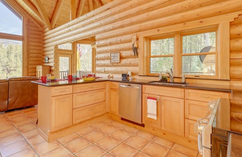 Jemez Springs Cabin | Jemez Springs Sanctuary: Mountain Views, Secluded