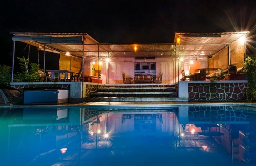 Roha Hotel | JenJon Wood County Phansad Alibaug