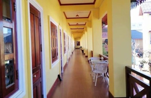 Phonsavan Hotel | Jennida 2