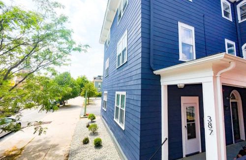 Federal Hill Apartment | Jennifer's Comfy & Stylish Broadway Escape
