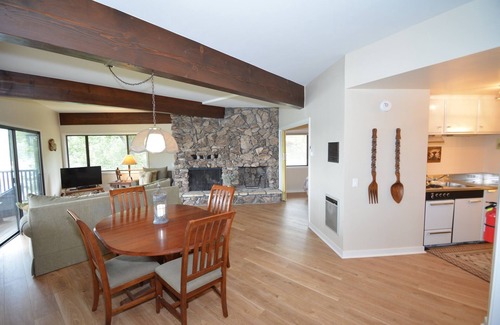 Bass Lake Apartment | Jennings Lakeside Layover Lake Front