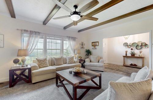 Newland House | Jennings Roost