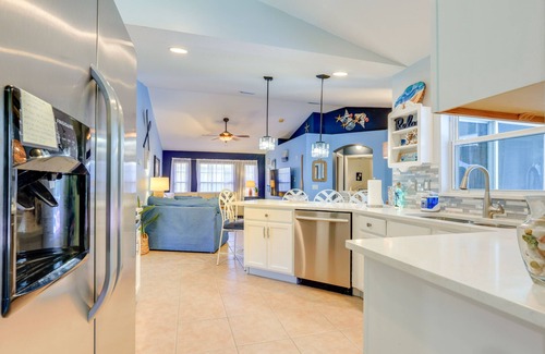 Jensen Beach House | Jensen Beach Home w/Heated Pool!