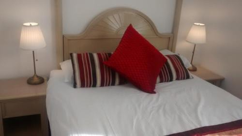 Northfleet House | Jessamine House Hotel