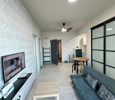 Downtown Kota Kinabalu Apartment | Jesselton Quay Coral Seaside 12