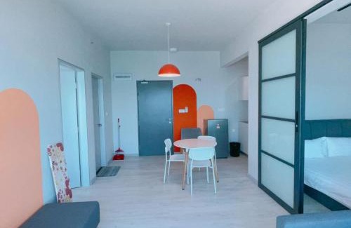 Downtown Kota Kinabalu Apartment | jesslton quay fancy homestay near suria ,jesslton point