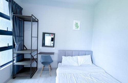 Downtown Kota Kinabalu Apartment | jesslton quay fancy homestay near suria ,jesslton point