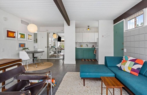Twin Palms Condo | Jewel Box Mid-Century Bungalow at Ocotillo Lodge