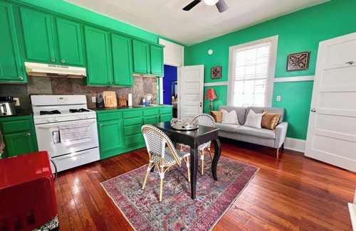 New Orleans Apartment | Jewel Box of the South in the heart of Mid-City