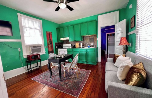 New Orleans Apartment | Jewel Box of the South in the heart of Mid-City