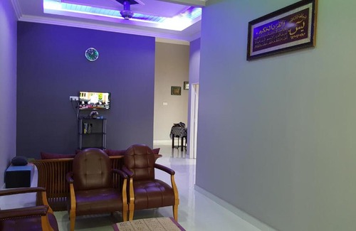 Kampung Bukit Tok Beng House | JF Wadi Sofea Homestay